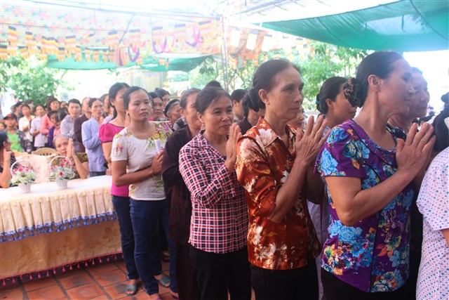 Thanh Hóa: Chùa Linh Giang kính mừng Phật đản PL: 2560