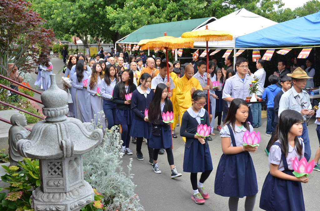 Đại lễ Phật Đản PL.2560 tại Chùa Phổ Từ, California, Hoa Kỳ