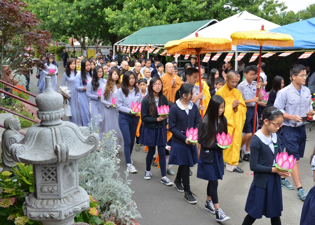 Đại lễ Phật Đản PL.2560 tại Chùa Phổ Từ, California, Hoa Kỳ