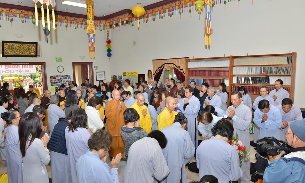 Đại lễ Phật Đản PL.2560 tại Chùa Phổ Từ, California, Hoa Kỳ