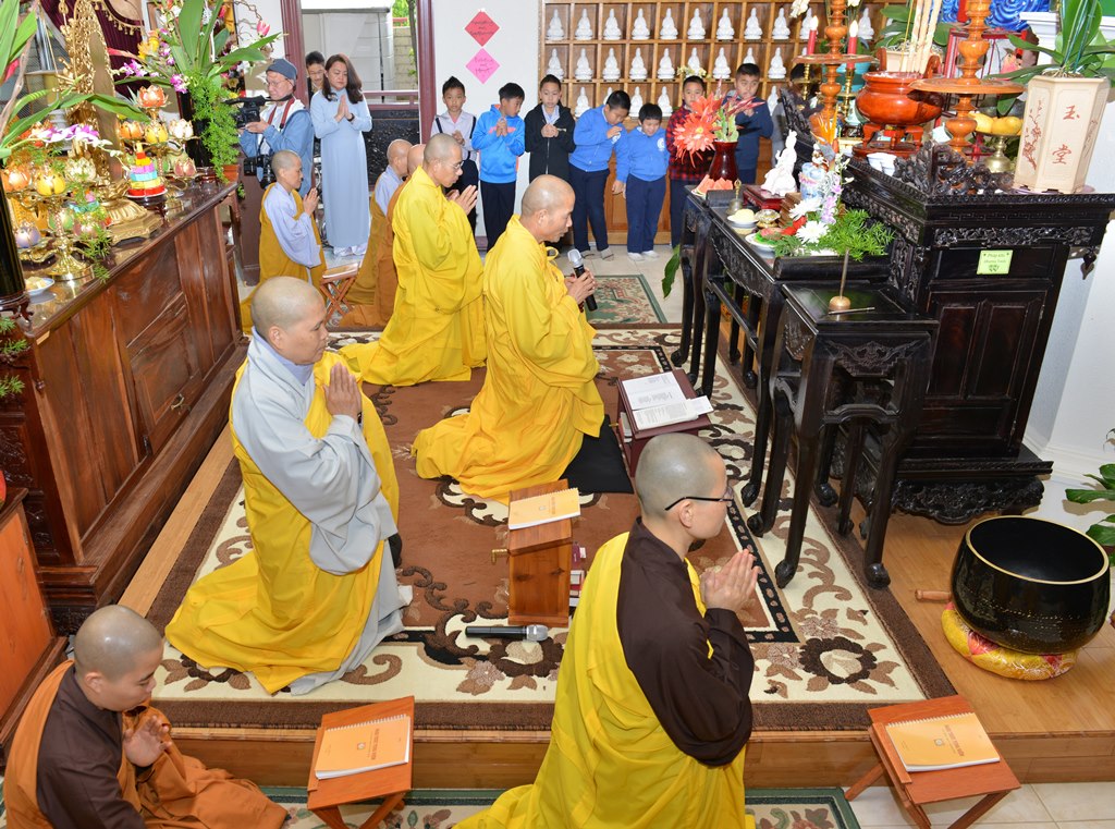 Đại lễ Phật Đản PL.2560 tại Chùa Phổ Từ, California, Hoa Kỳ