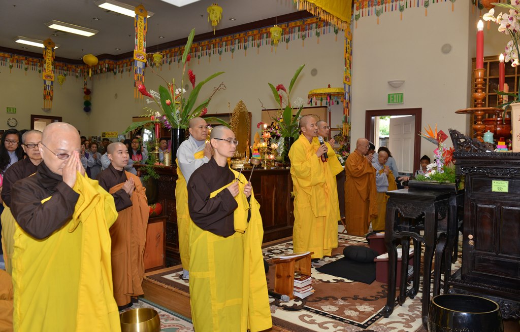 Đại lễ Phật Đản PL.2560 tại Chùa Phổ Từ, California, Hoa Kỳ