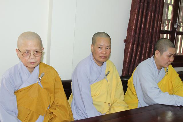 Quảng Ninh: Hành giả vân tập về Hạ trường chùa Trình Yên Tử an cư kết hạ