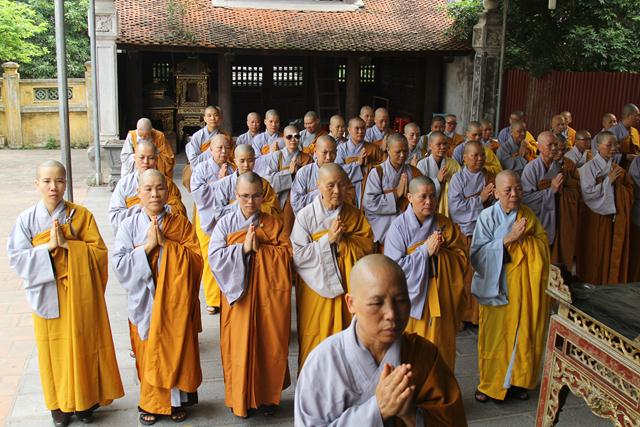 Quảng Ninh: Hành giả vân tập về Hạ trường chùa Trình Yên Tử an cư kết hạ