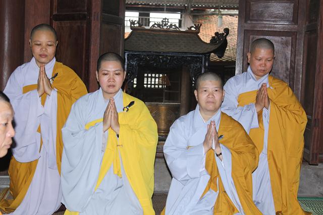 Quảng Ninh: Hành giả vân tập về Hạ trường chùa Trình Yên Tử an cư kết hạ