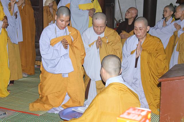 Quảng Ninh: Hành giả vân tập về Hạ trường chùa Trình Yên Tử an cư kết hạ