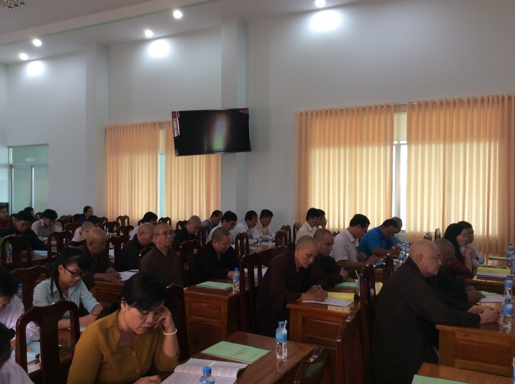 Đồng Tháp: Phật giáo ký kết tham gia bảo vệ môi trường, ứng phó với biến đổi khí hậu