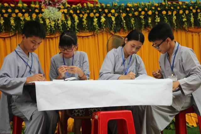 Thái Bình: Chùm ảnh “Nụ thương sen hồng” tại chùa Từ Xuyên ( 04/06/2016)