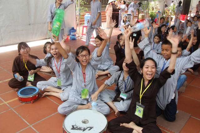 Thái Bình: Chùm ảnh “Nụ thương sen hồng” tại chùa Từ Xuyên ( 04/06/2016)