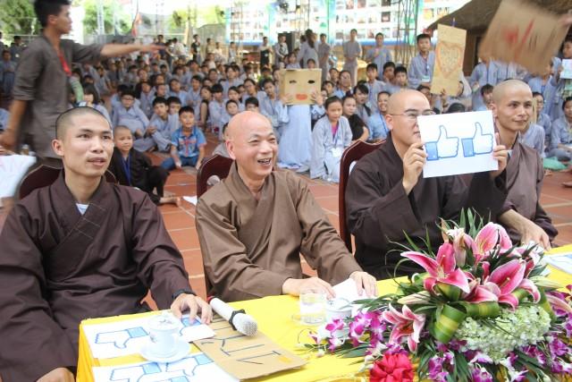 Thái Bình: Chùm ảnh “Nụ thương sen hồng” tại chùa Từ Xuyên ( 04/06/2016)