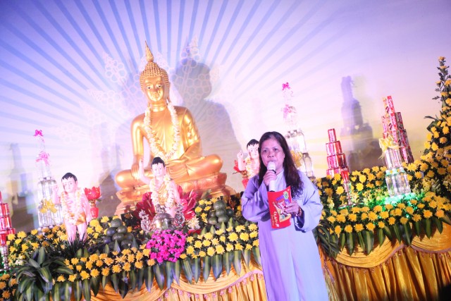 Thái Bình: Phật đản về với chùa Văn Môn
