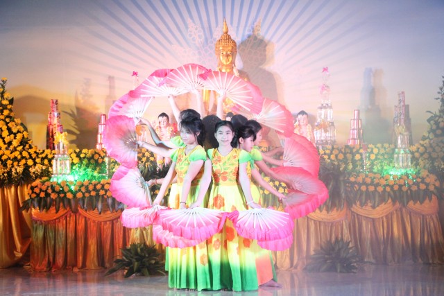 Thái Bình: Phật đản về với chùa Văn Môn