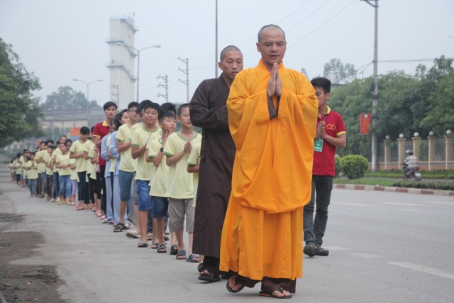 Thái Nguyên: Đêm thắp nến tri ân khóa tu “HƯƠNG TỪ BI” tại Chùa Từ Quang