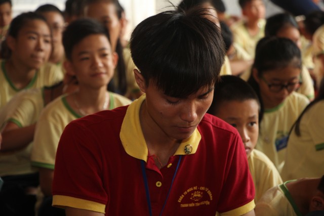 Thái Nguyên: Đêm thắp nến tri ân khóa tu “HƯƠNG TỪ BI” tại Chùa Từ Quang