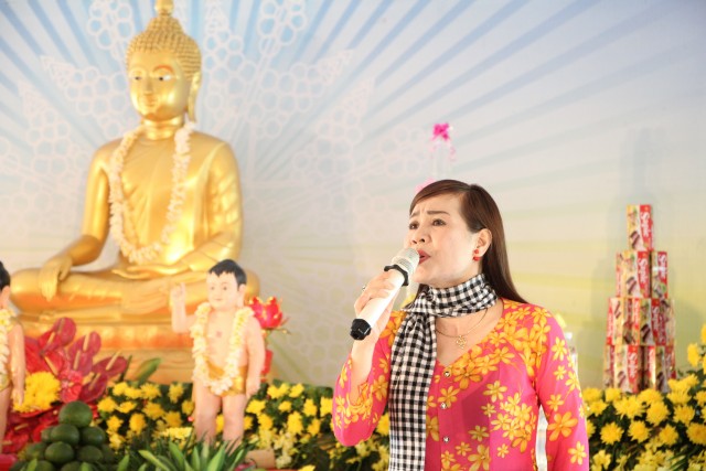 Thái Bình: Phật đản về với chùa Văn Môn