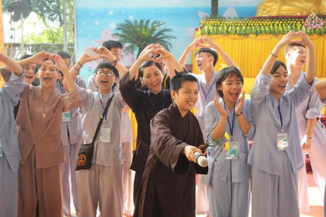 Thái Bình: Bế mạc khóa tu sen hồng chùa Từ Xuyên