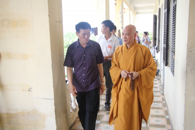 Thái Bình: Phật đản về với chùa Văn Môn