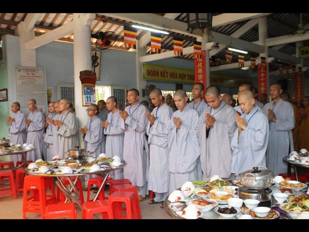 Đại Giới Đàn Đồng Tháp Vào Ngày Đầu Tiên