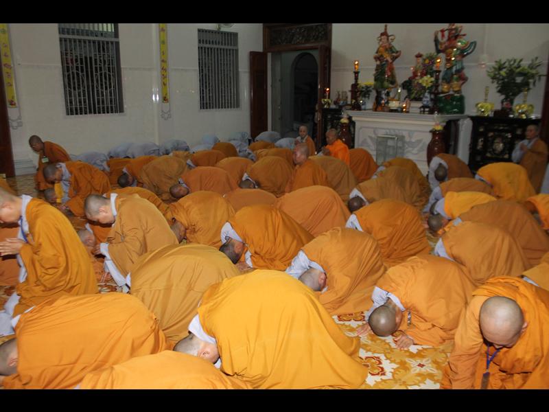 Đồng Tháp: Giới Đàn Vĩnh Đạt Khảo Hạch và Tuyên Luật