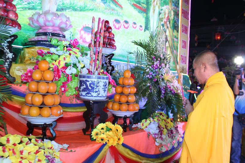 PG Đồng Tháp: Thuyết Pháp – Phóng Đăng – Diễu Hành Xe Hoa – Văn Nghệ