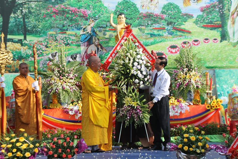 BTS. PG Đồng Tháp Tổ Chức Đại Lễ Phật Đản Phật Lịch 2560