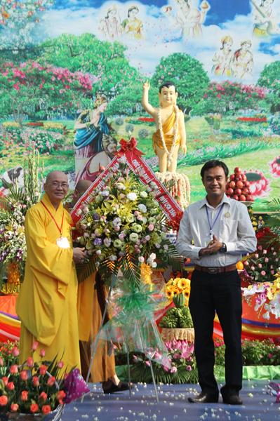 BTS. PG Đồng Tháp Tổ Chức Đại Lễ Phật Đản Phật Lịch 2560