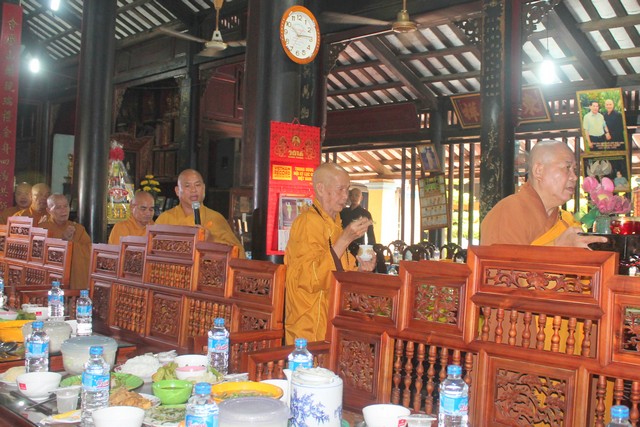 Bình Dương: Lễ khai hạ Tịnh nghiệp đạo tràng An cư kiết hạ PL: 2560