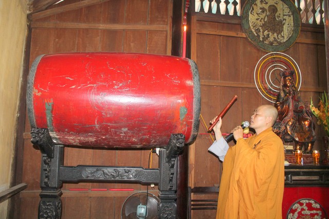 Bình Dương: Lễ khai hạ Tịnh nghiệp đạo tràng An cư kiết hạ PL: 2560