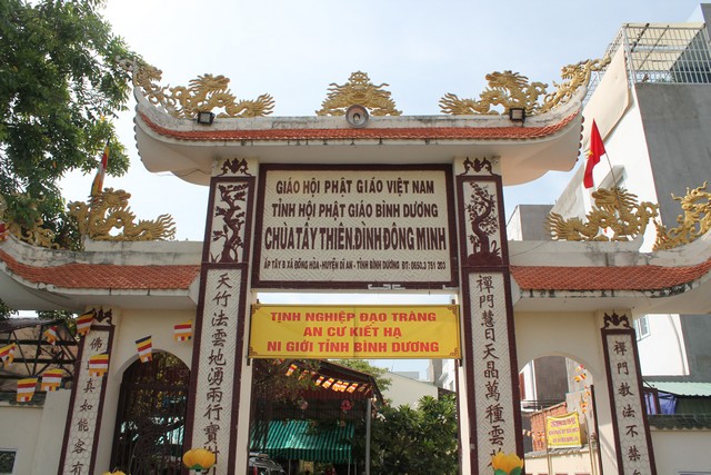 Bình Dương: Lễ khai hạ tịnh nghiệp đạo tràng, phân ban Ni giới Bình Dương