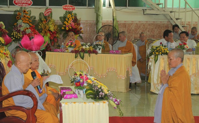 Bình Dương: Lễ khai hạ tịnh nghiệp đạo tràng, phân ban Ni giới Bình Dương