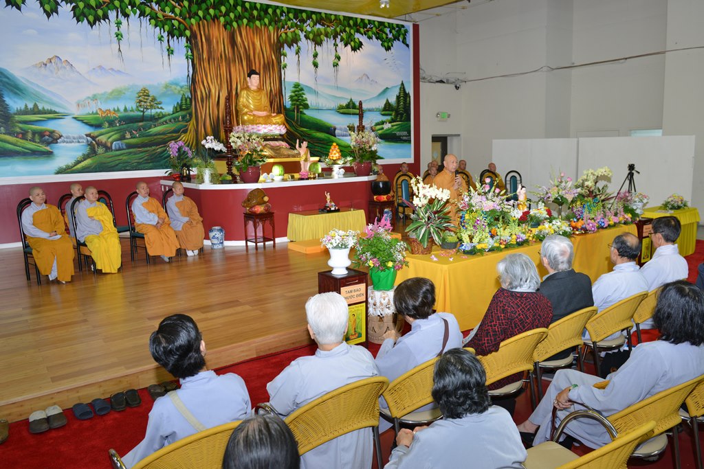Hoa kỳ: Đại Lễ Phật Đản 2016 - PL 2560 tại niệm Phật Đường Fremont