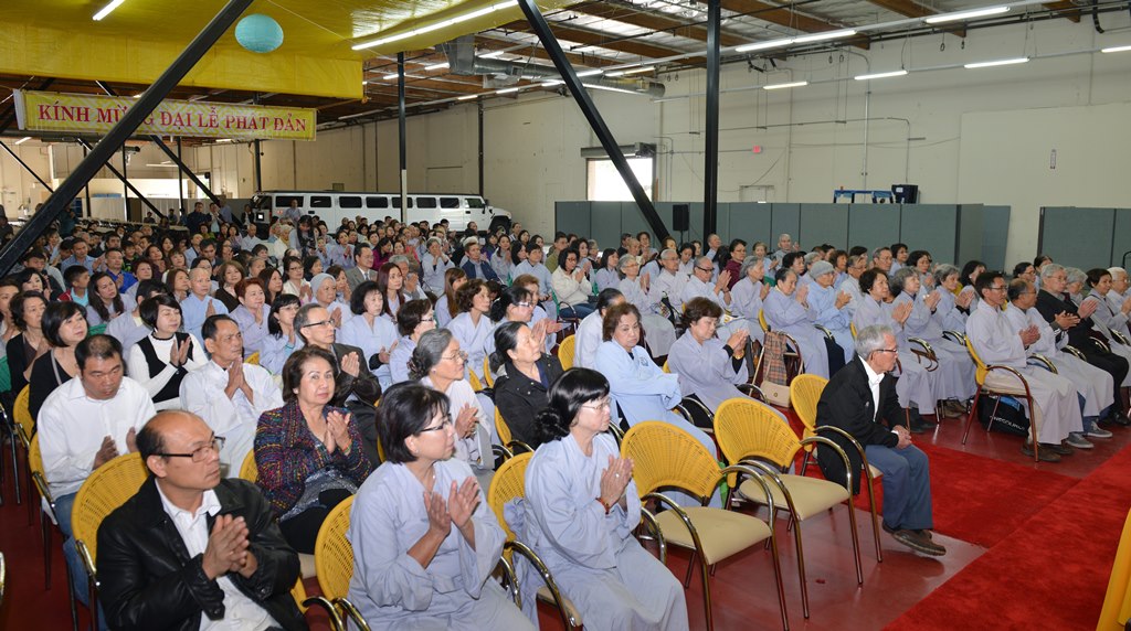 Hoa kỳ: Đại Lễ Phật Đản 2016 - PL 2560 tại niệm Phật Đường Fremont