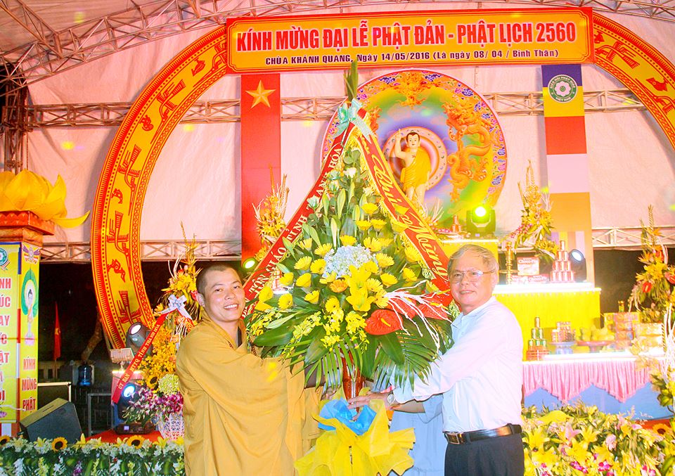 Thanh Hóa: Ban trị sự GHPGVN Thị Xã Bỉm Sơn tổ chức đại lễ Phật đản PL.2560