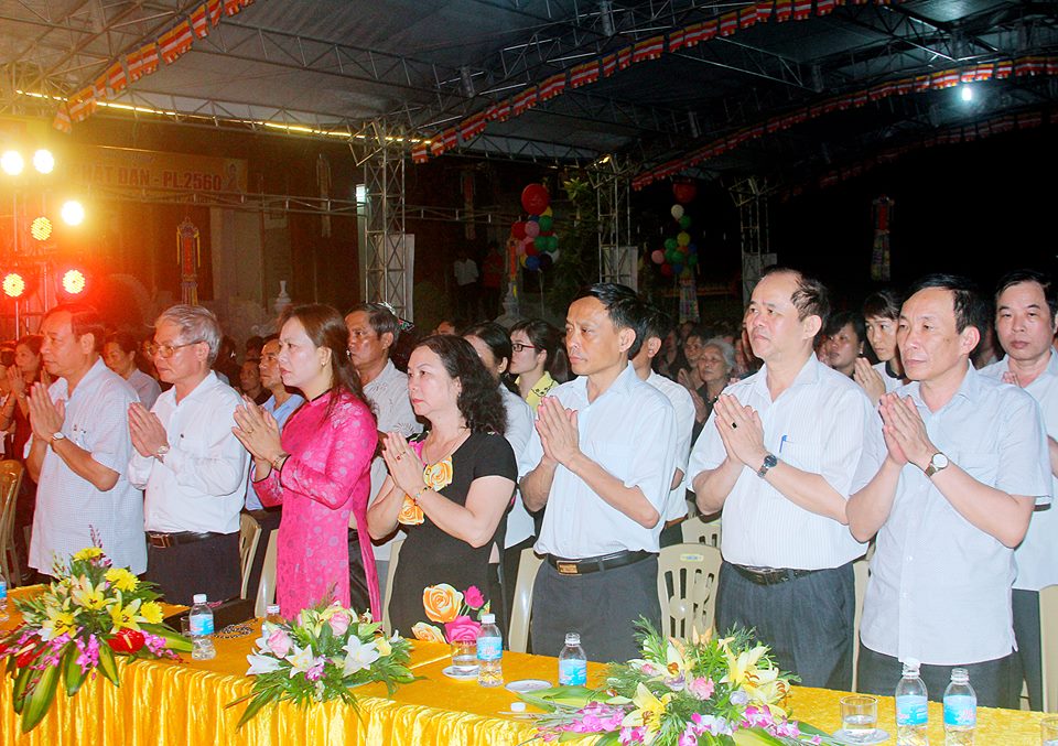 Thanh Hóa: Ban trị sự GHPGVN Thị Xã Bỉm Sơn tổ chức đại lễ Phật đản PL.2560