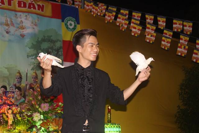 Thanh Hóa: Phật giáo huyện Lang Chánh kính mừng Phật đản PL: 2560