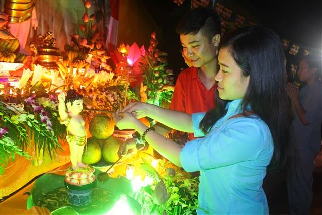 Thanh Hóa: Phật giáo huyện Lang Chánh kính mừng Phật đản PL: 2560
