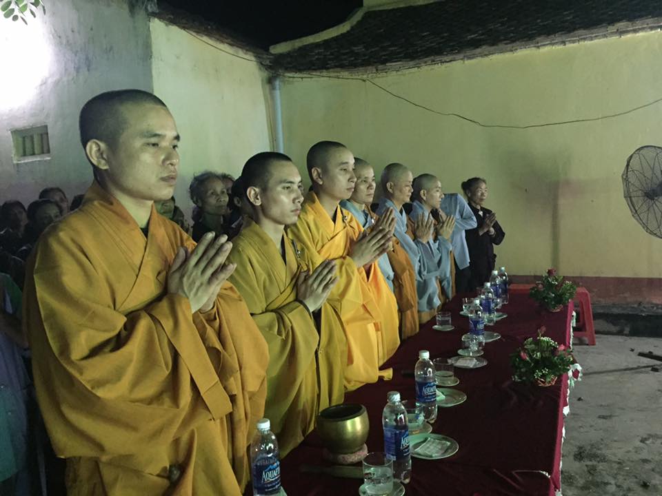 Thanh Hóa: Chùa Hùng Vương kính mừng Phật đản PL.2560