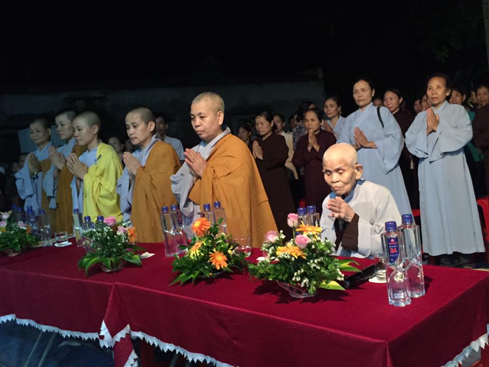 Thanh Hóa: Chùa Tây kính mừng Phật đản PL: 2560
