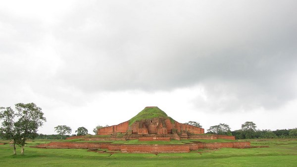 Bangladesh: Somapura Mahavihara Trung tâm Phật giáo lớn lớn nhất Nam Á bị phế tích
