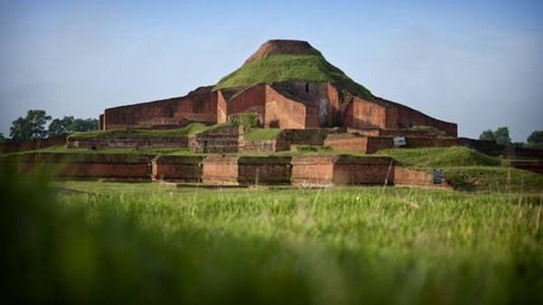 Bangladesh: Somapura Mahavihara Trung tâm Phật giáo lớn lớn nhất Nam Á bị phế tích