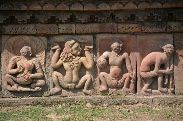 Bangladesh: Somapura Mahavihara Trung tâm Phật giáo lớn lớn nhất Nam Á bị phế tích