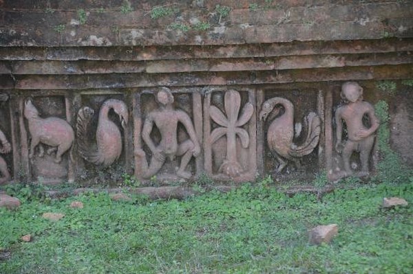Bangladesh: Somapura Mahavihara Trung tâm Phật giáo lớn lớn nhất Nam Á bị phế tích