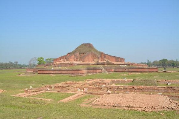 Bangladesh: Somapura Mahavihara Trung tâm Phật giáo lớn lớn nhất Nam Á bị phế tích