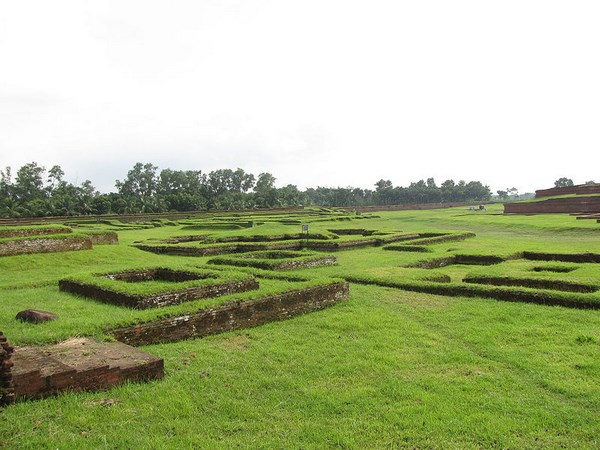 Bangladesh: Somapura Mahavihara Trung tâm Phật giáo lớn lớn nhất Nam Á bị phế tích