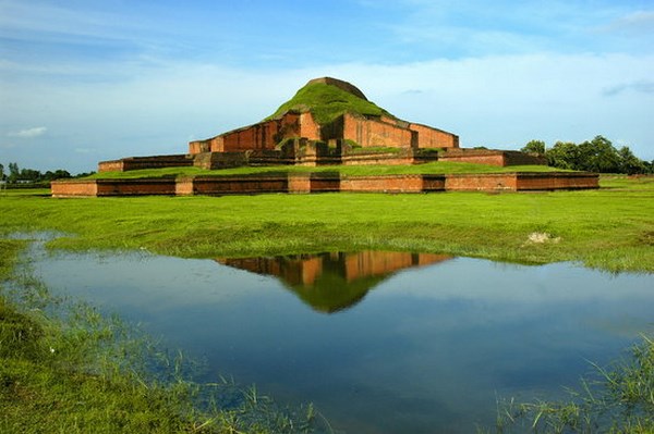 Bangladesh: Somapura Mahavihara Trung tâm Phật giáo lớn lớn nhất Nam Á bị phế tích