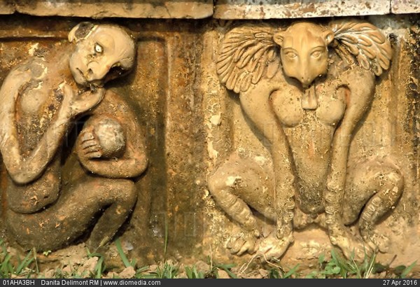 Bangladesh: Somapura Mahavihara Trung tâm Phật giáo lớn lớn nhất Nam Á bị phế tích