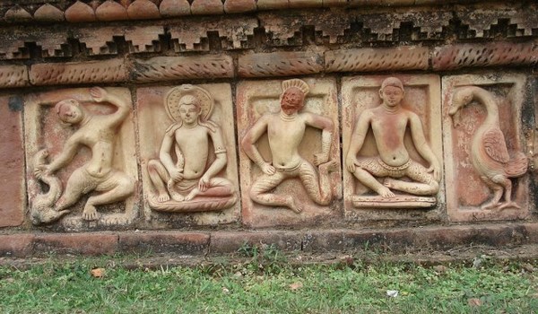 Bangladesh: Somapura Mahavihara Trung tâm Phật giáo lớn lớn nhất Nam Á bị phế tích
