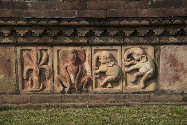 Bangladesh: Somapura Mahavihara Trung tâm Phật giáo lớn lớn nhất Nam Á bị phế tích