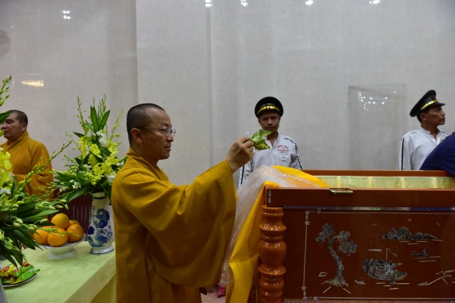 Chùa Giác Ngộ: Lễ nhập quan Tỳ kheo ni Thích Nữ Diệu Huệ