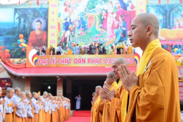 Phật giáo TP. HCM trang nghiêm cử hành đại lễ Phật đản PL. 2560 – DL. 2016